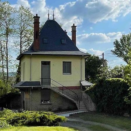 Maison Independante La Quietas Sur Les Hauteurs De 세단 외부 사진